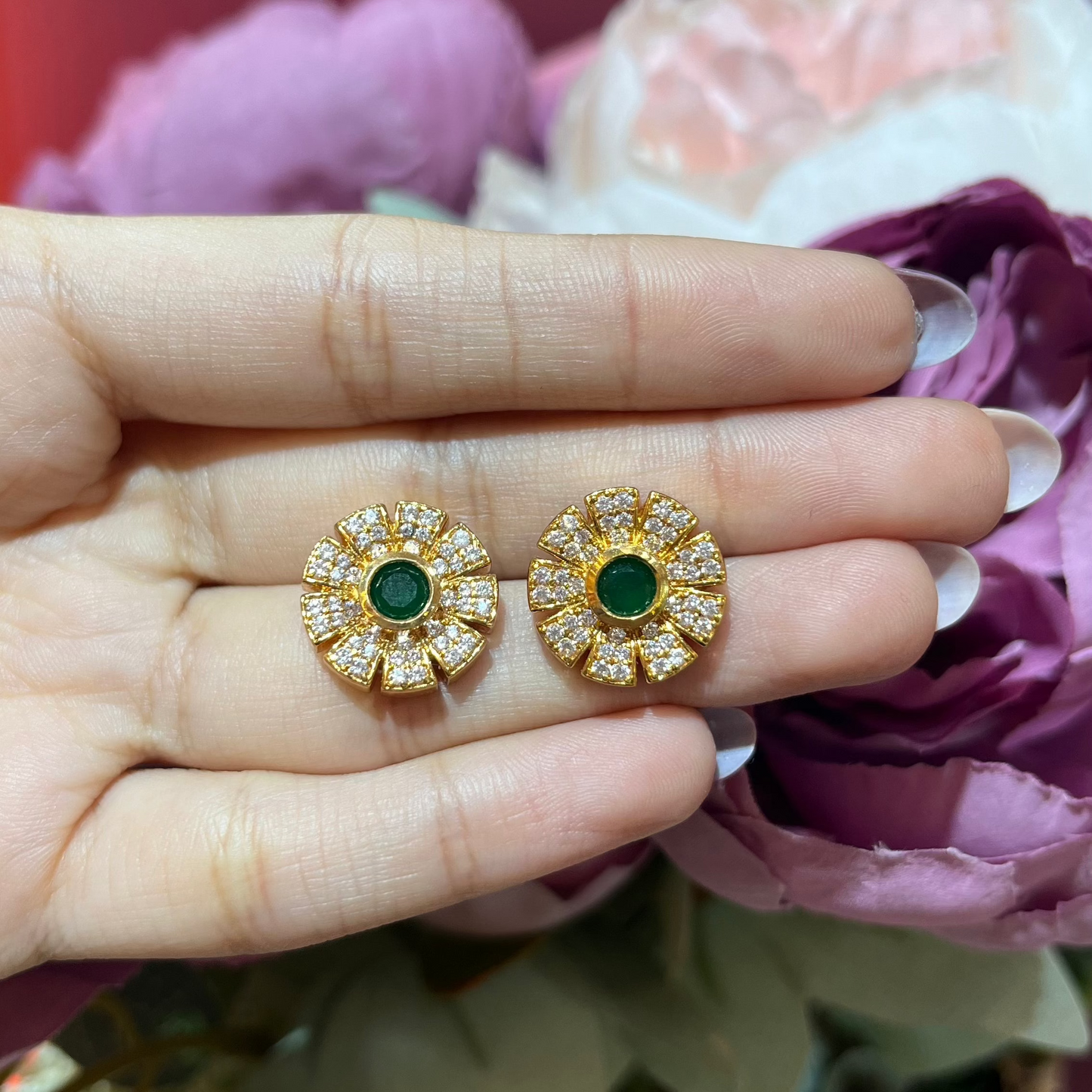 Daisy Studs