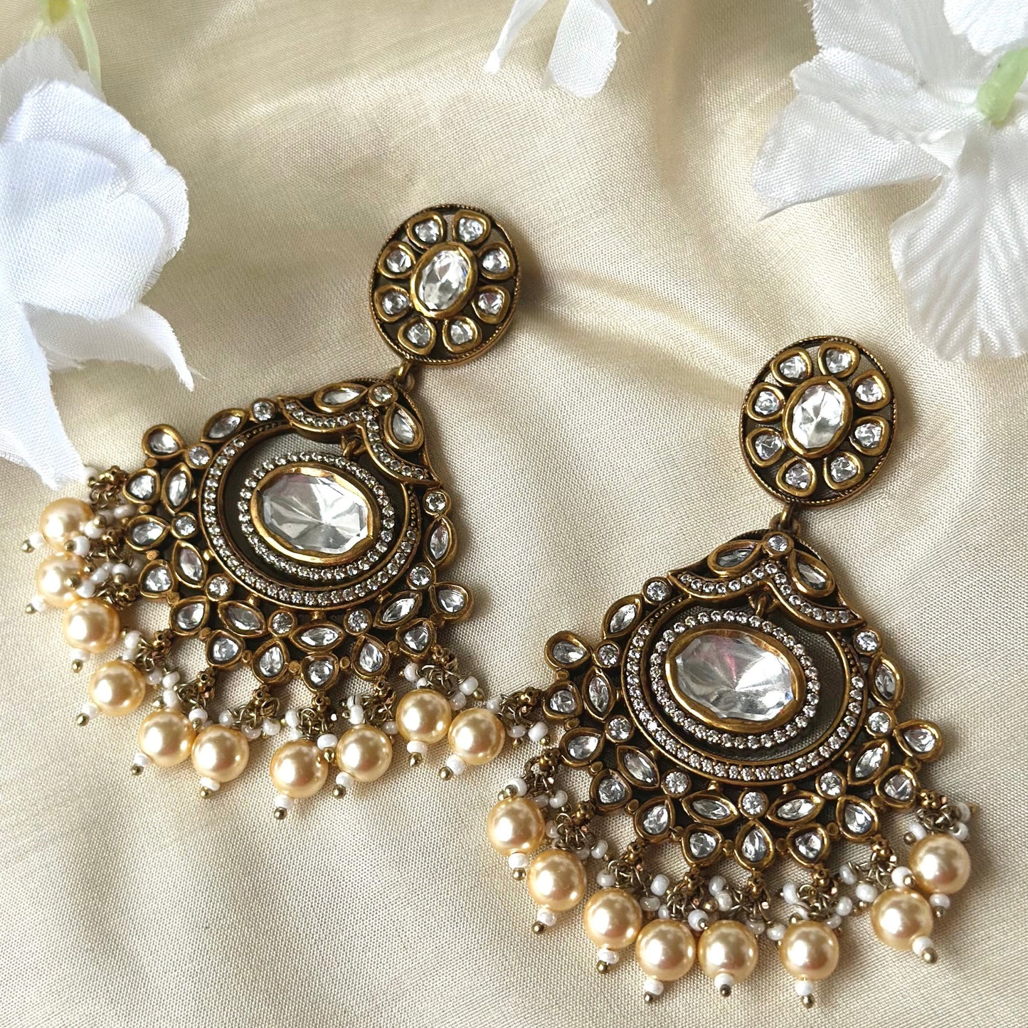 Mahira Tyohaar Earrings