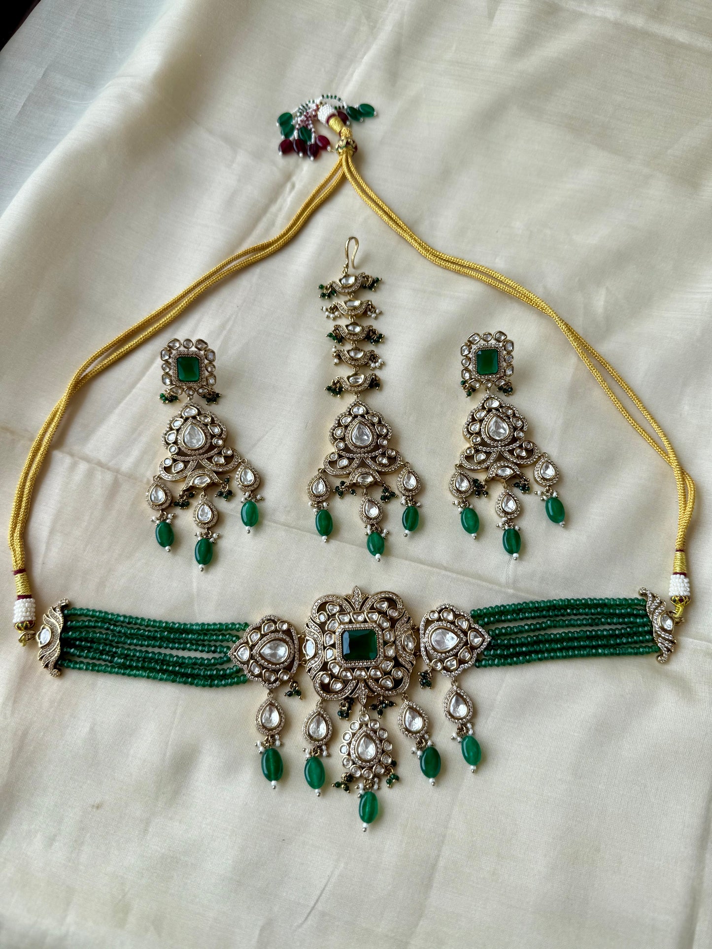 Naaz Emerald Choker set