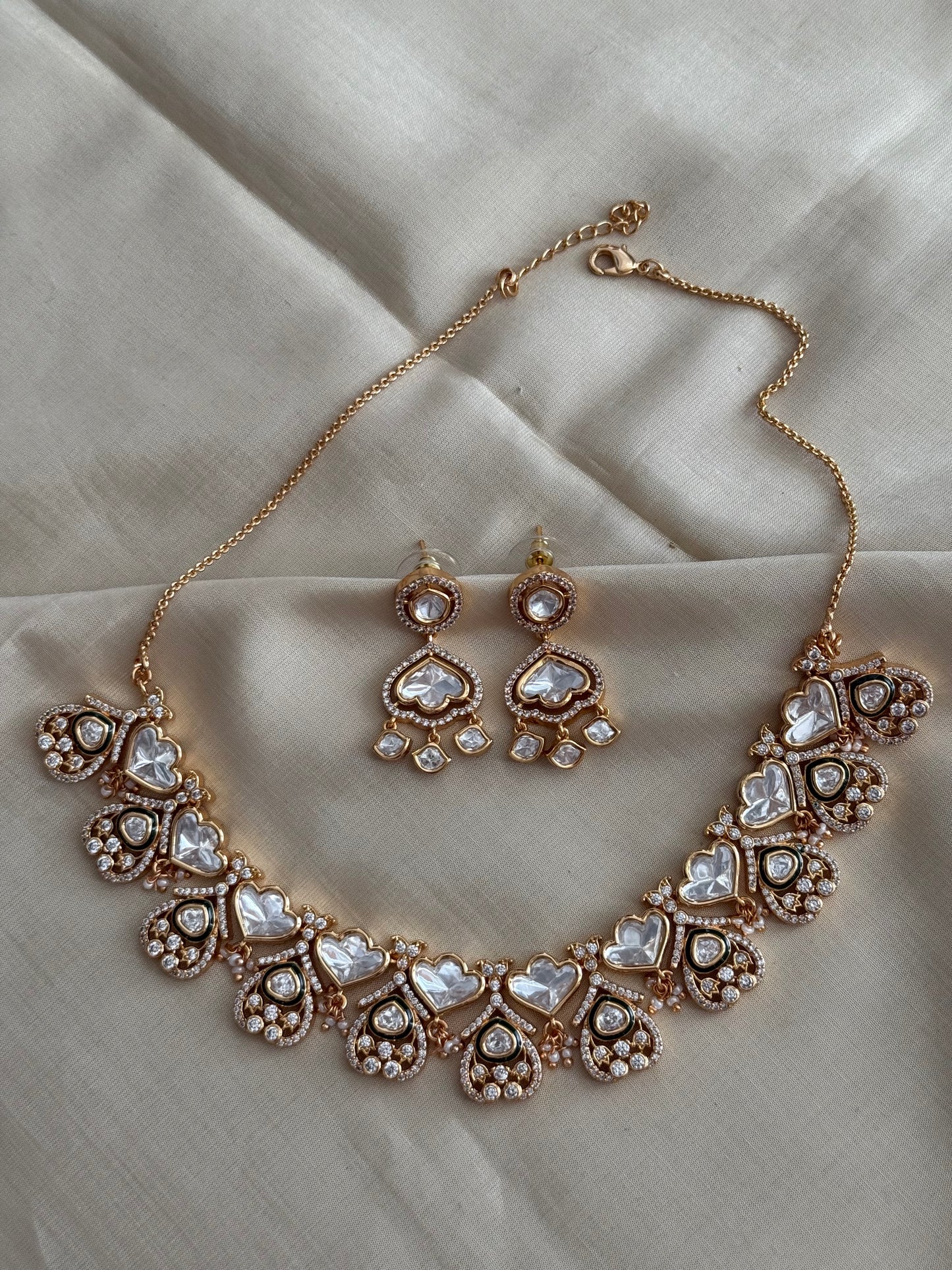 Zivara Necklace Set