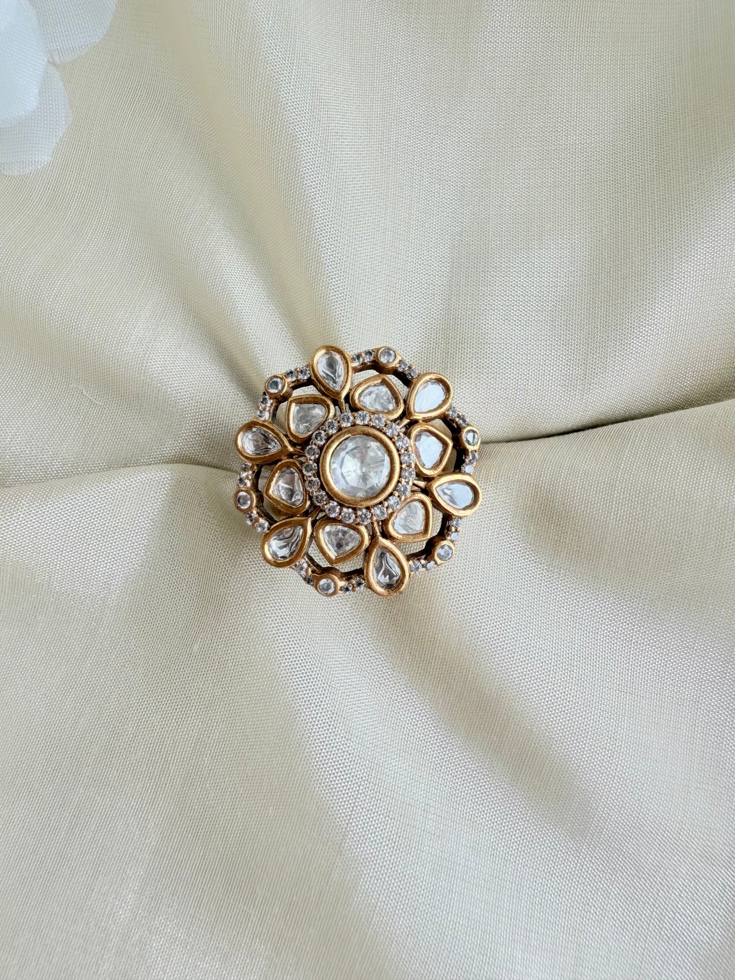 Raha Royal Indian Ring