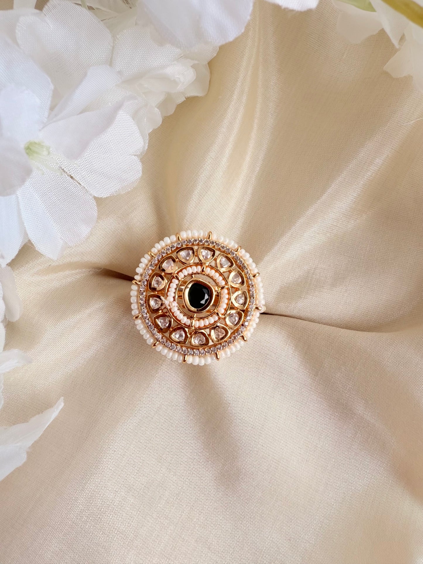 Avyra Gold Indian Ring