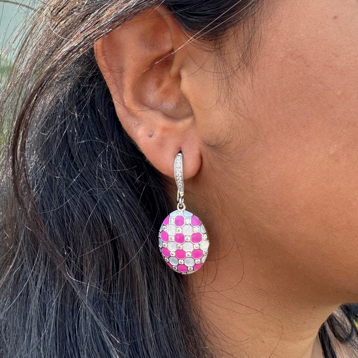 Ziva Glow Earrings