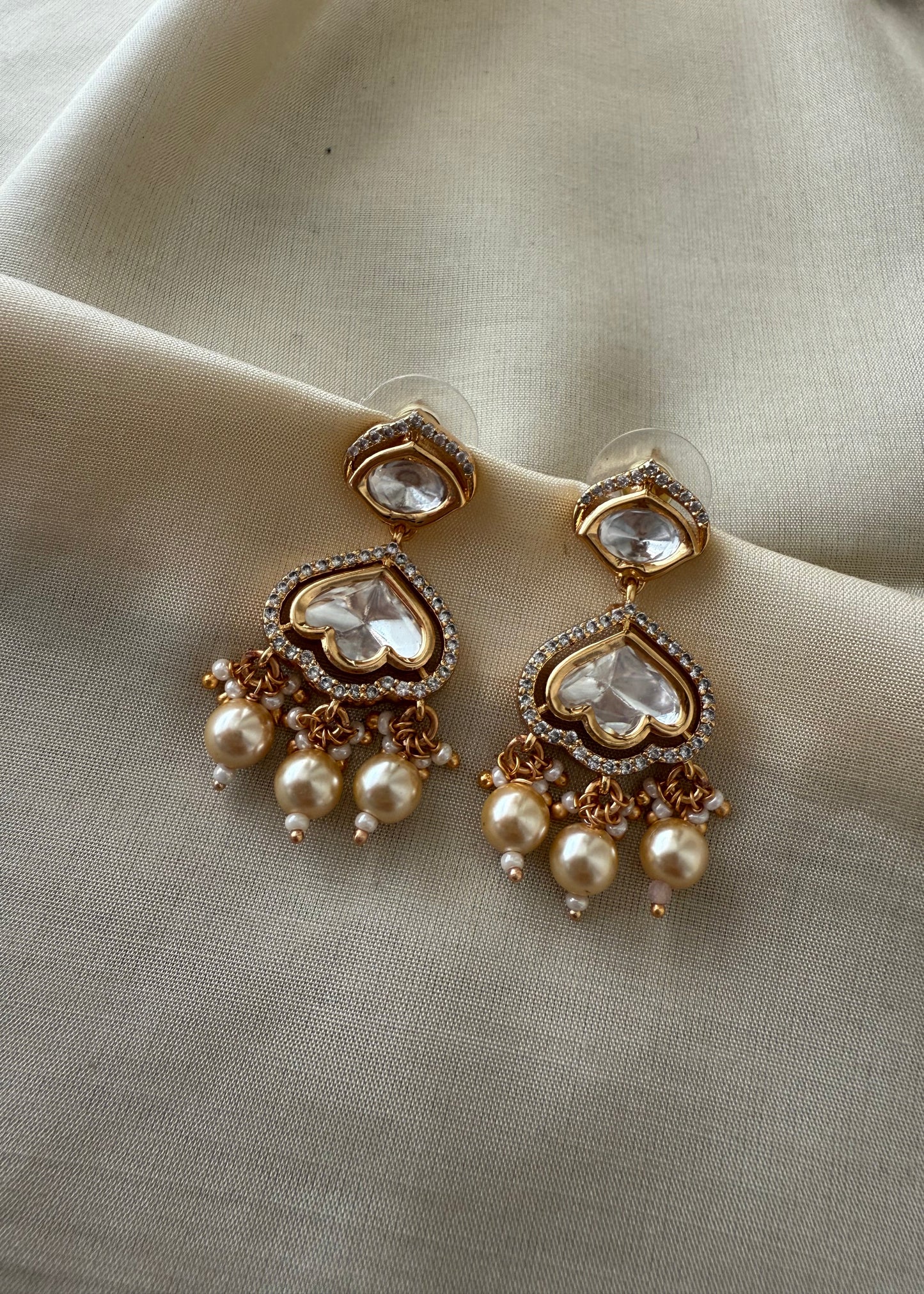 Iravah Necklace Set