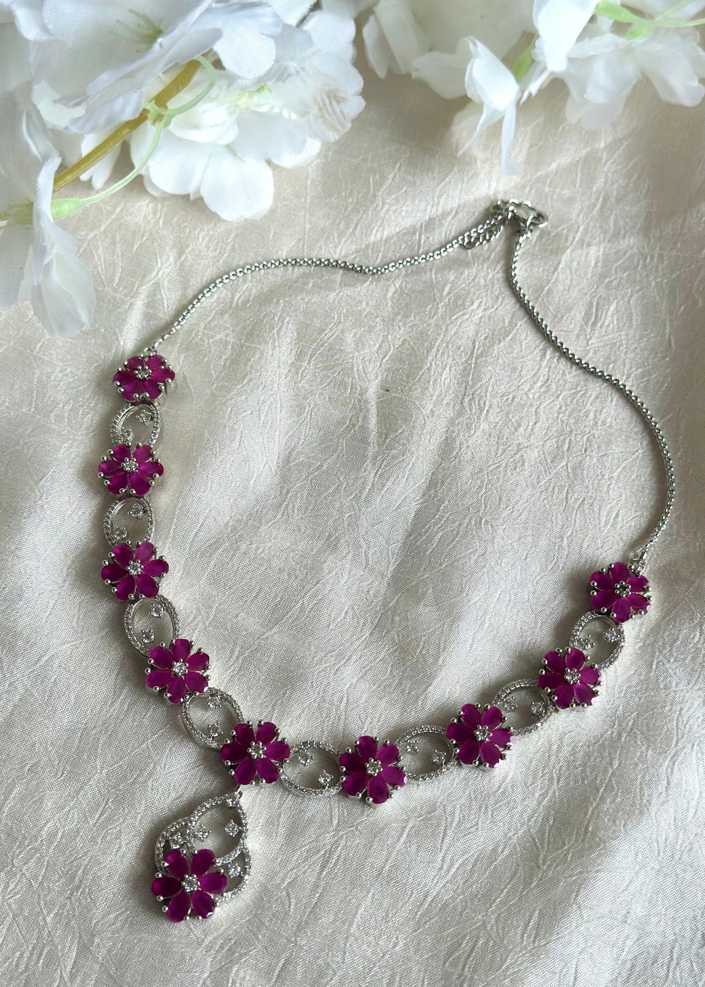Roshka Silver Necklace set