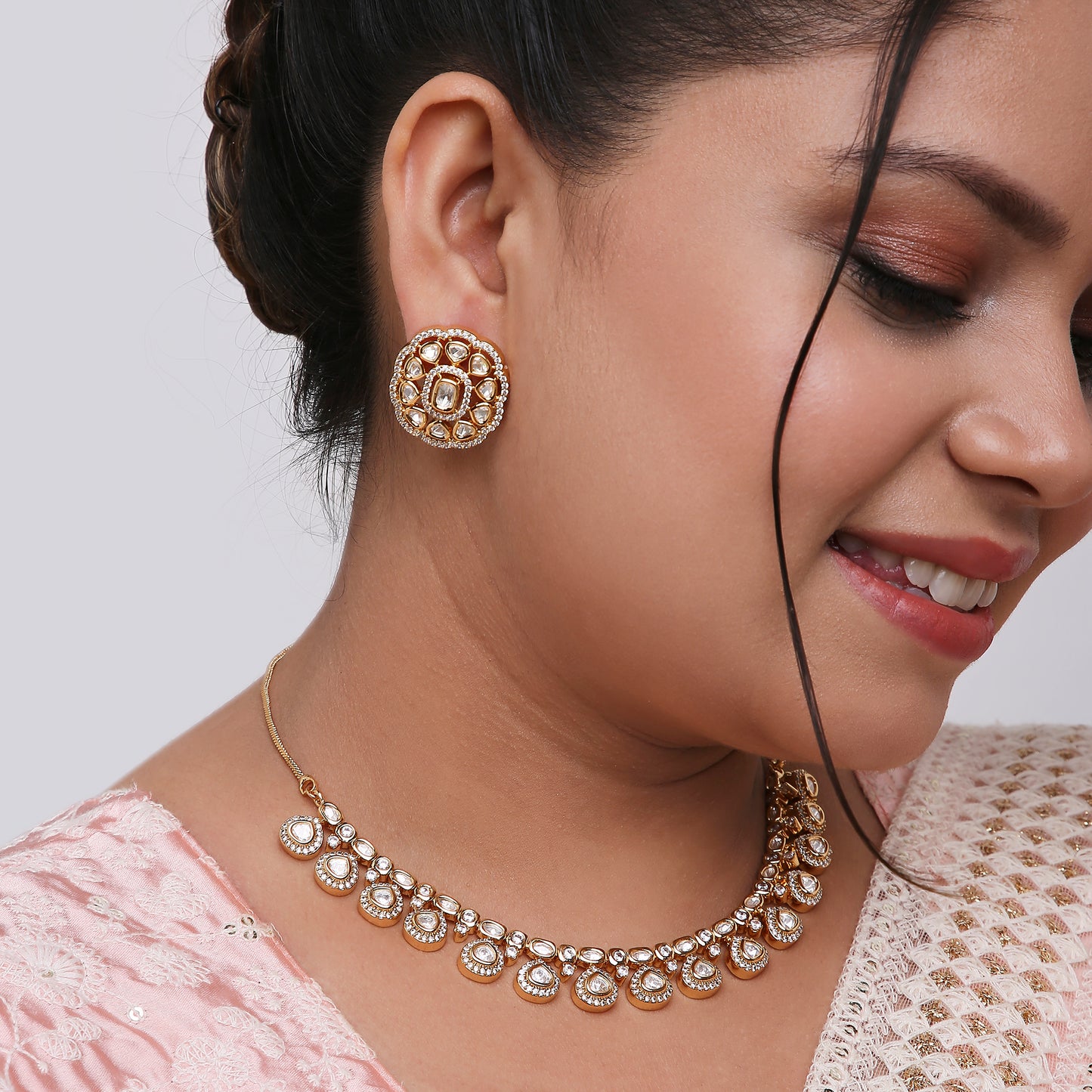 Aashka Silver Necklace Set