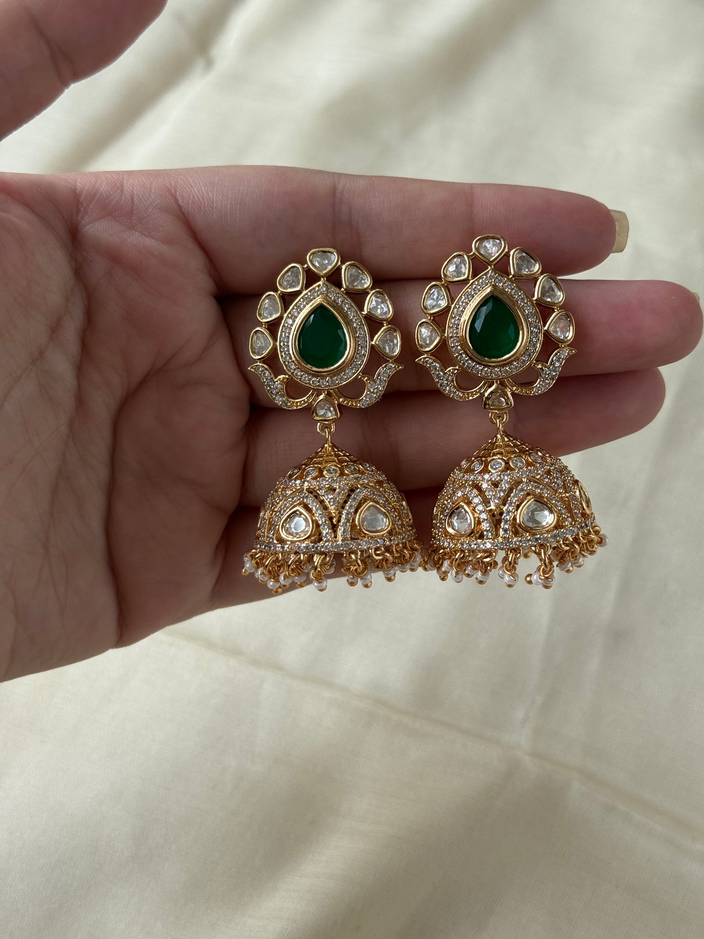 Aavya Pearl Choker Set