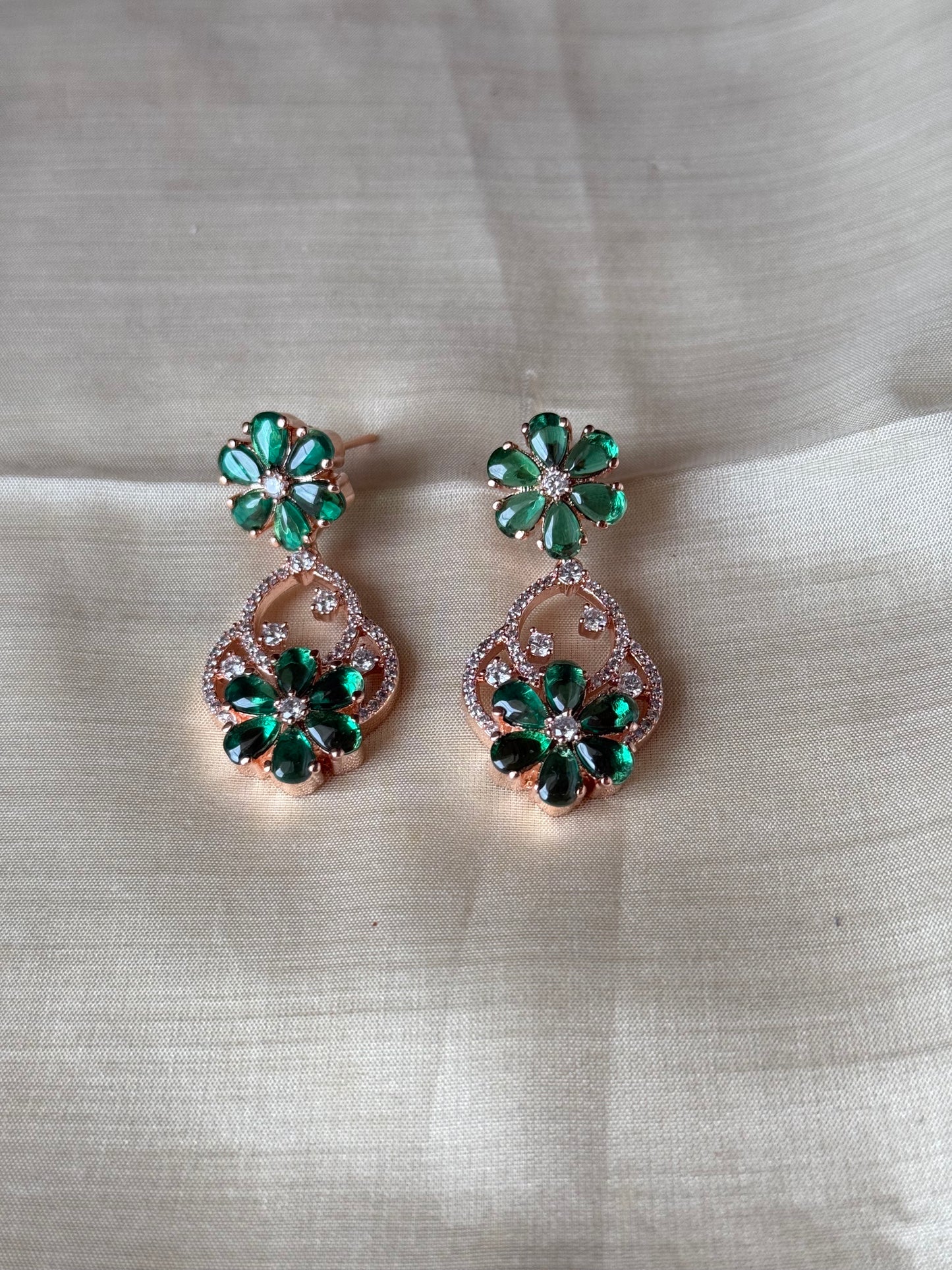 Roshka Necklace set