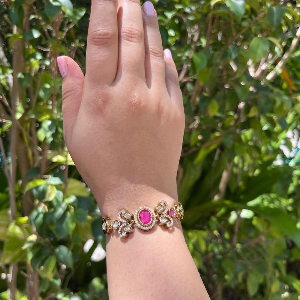 Aarohi Anitque Bracelet