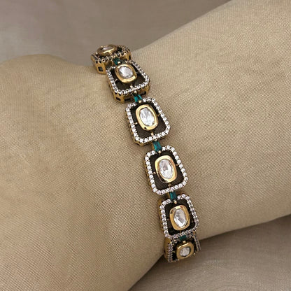 Imperial Charm Kada
