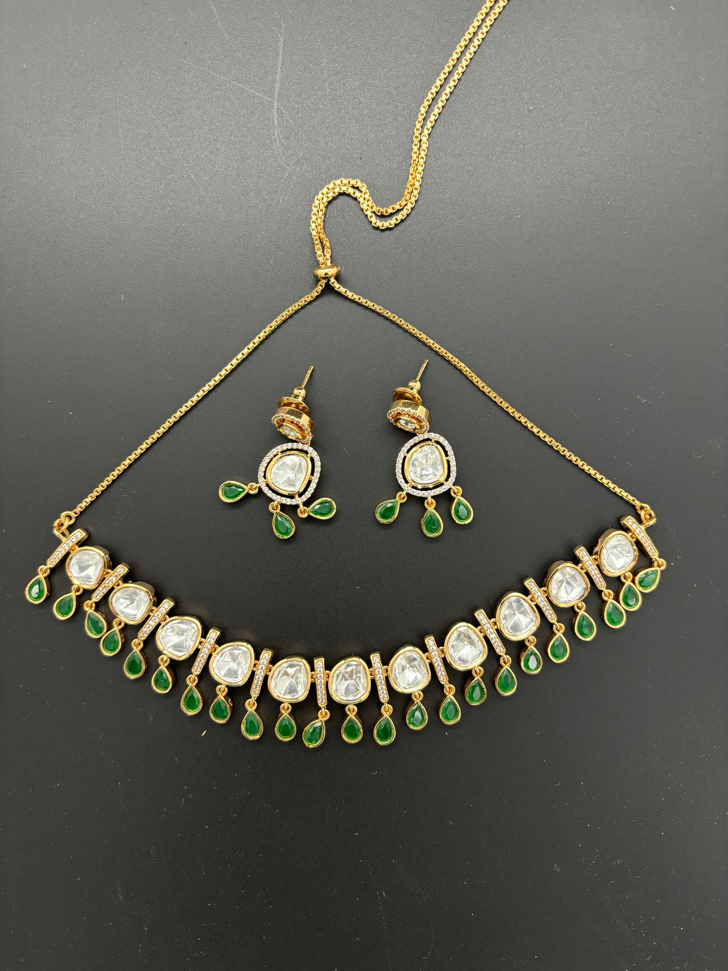 Petite Pota Necklace Set