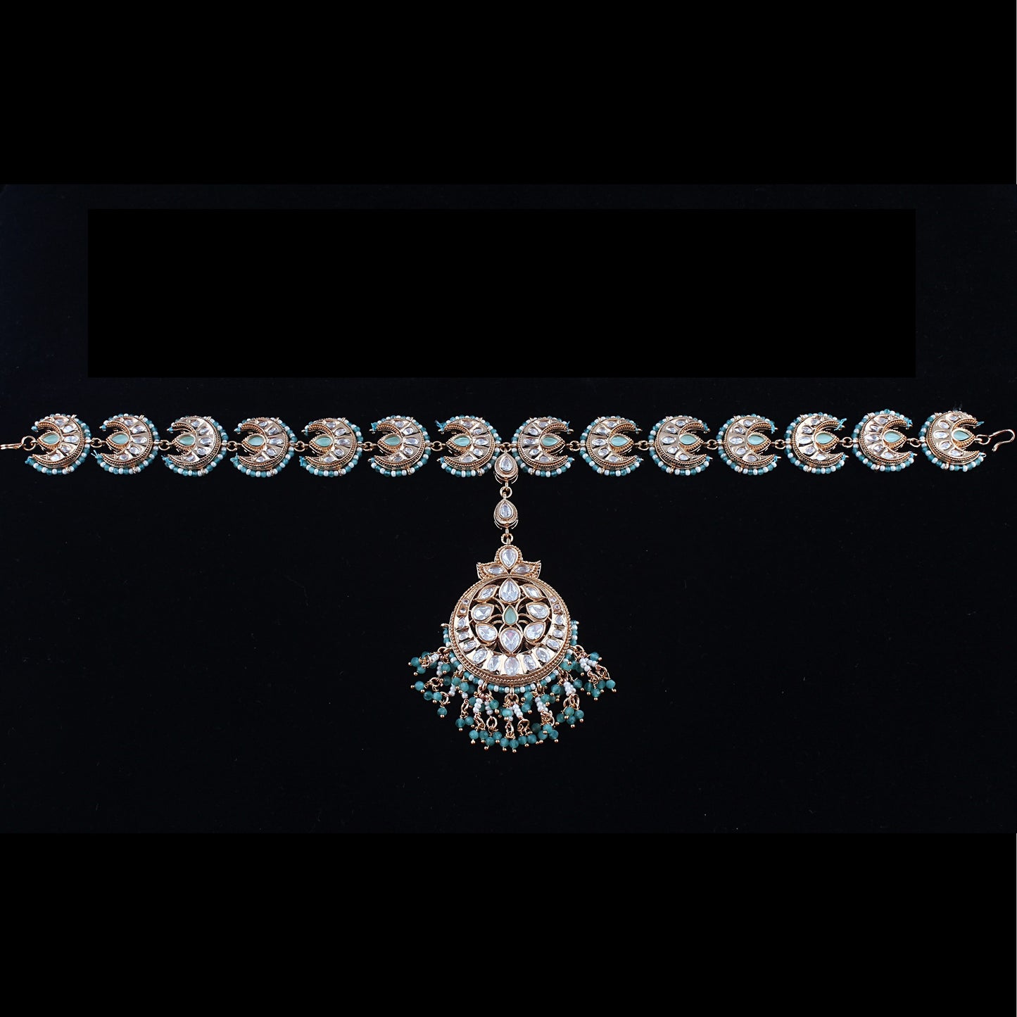 Chand Styled Kundan Mathapati