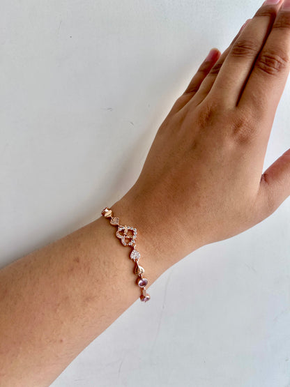 Sparkling Heart Bracelet