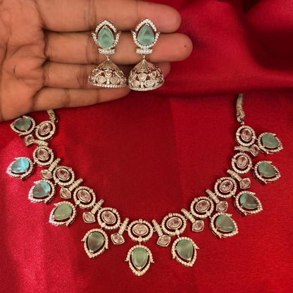 Royal Dew Necklace Set