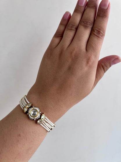 Zinnova Bracelet