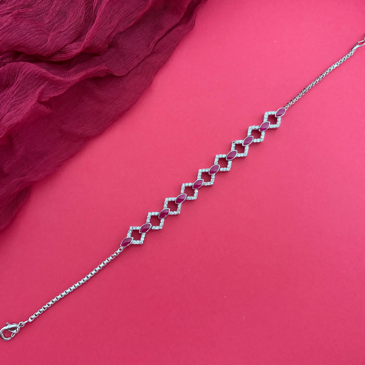 Silver Twinkle Tangle Bracelet