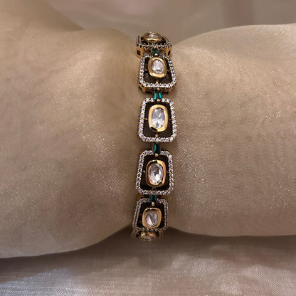 Imperial Charm Kada