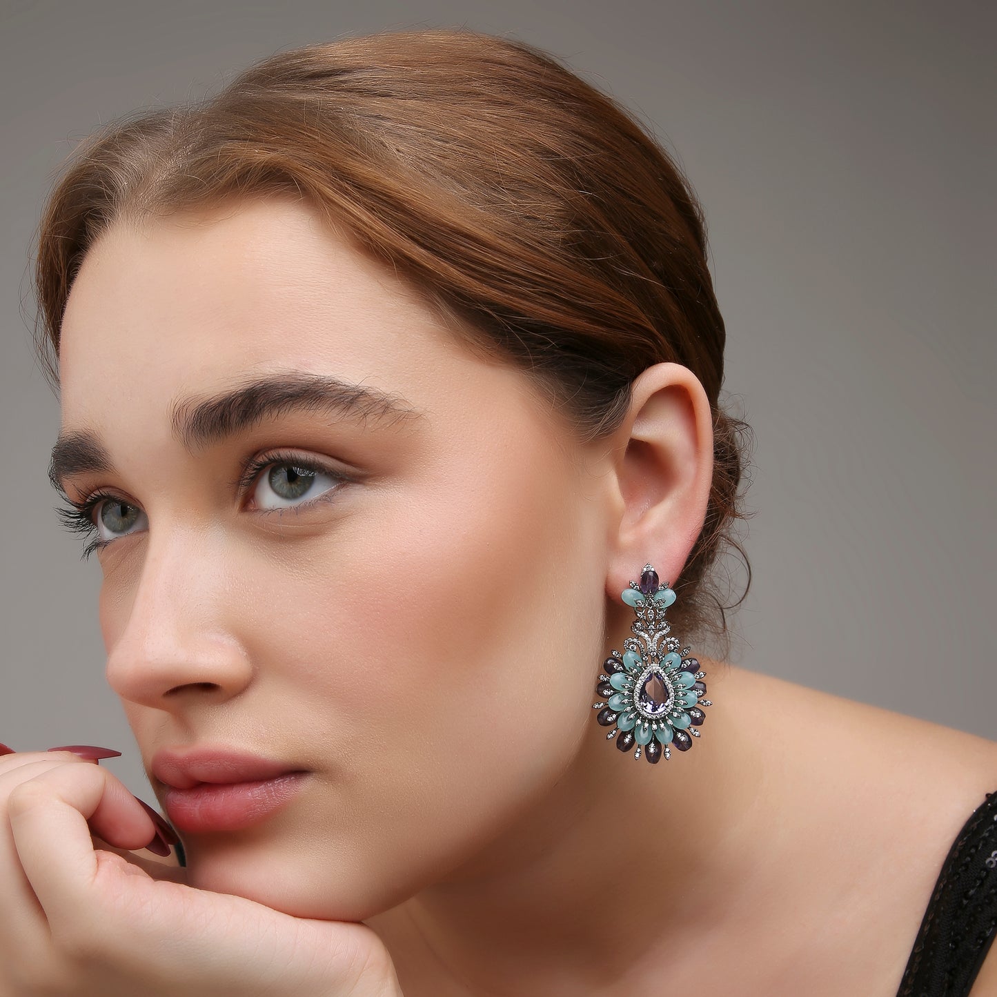 Elara Earrings