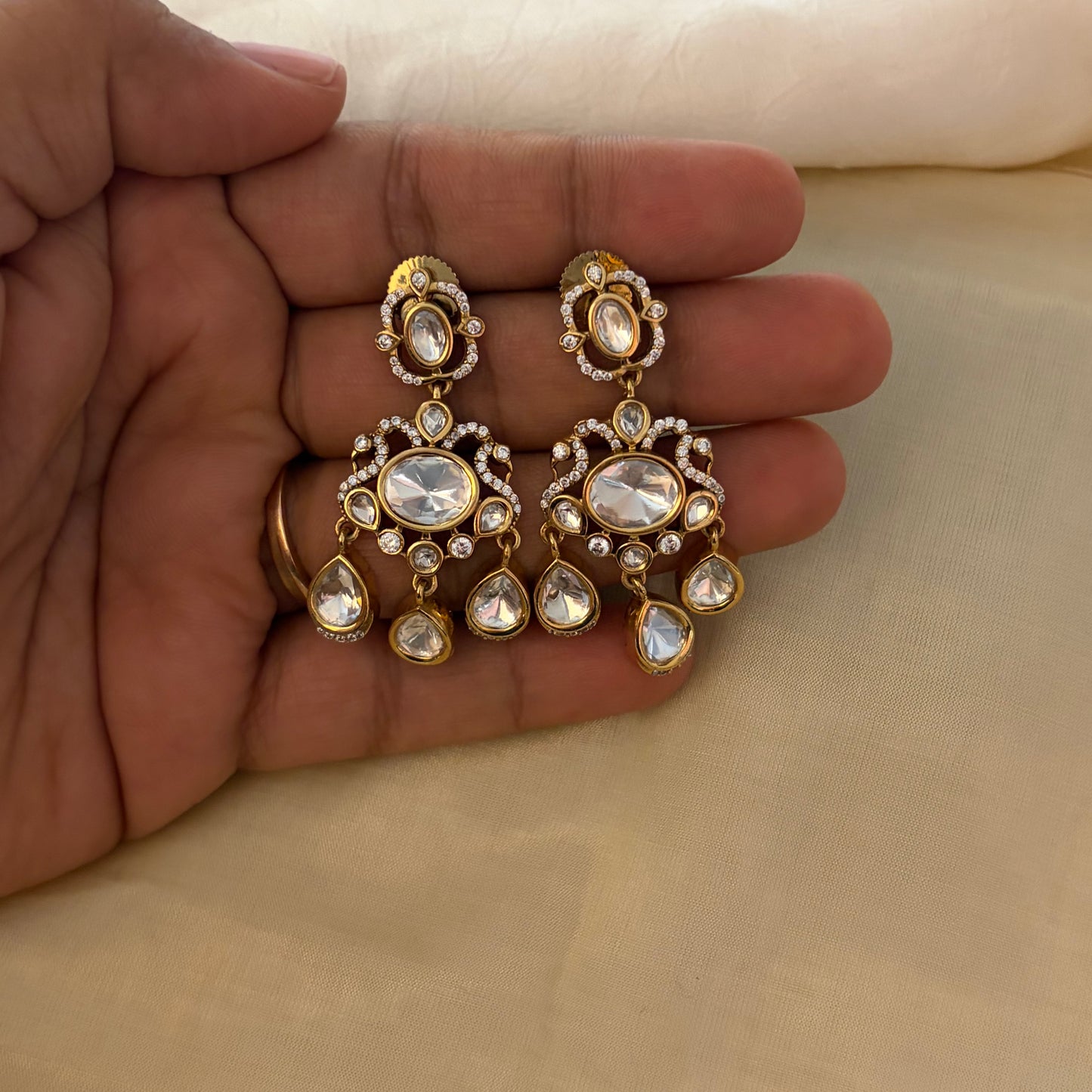 Dia Necklace Set
