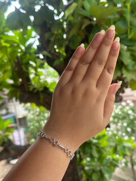 Amorette Heart Bracelet