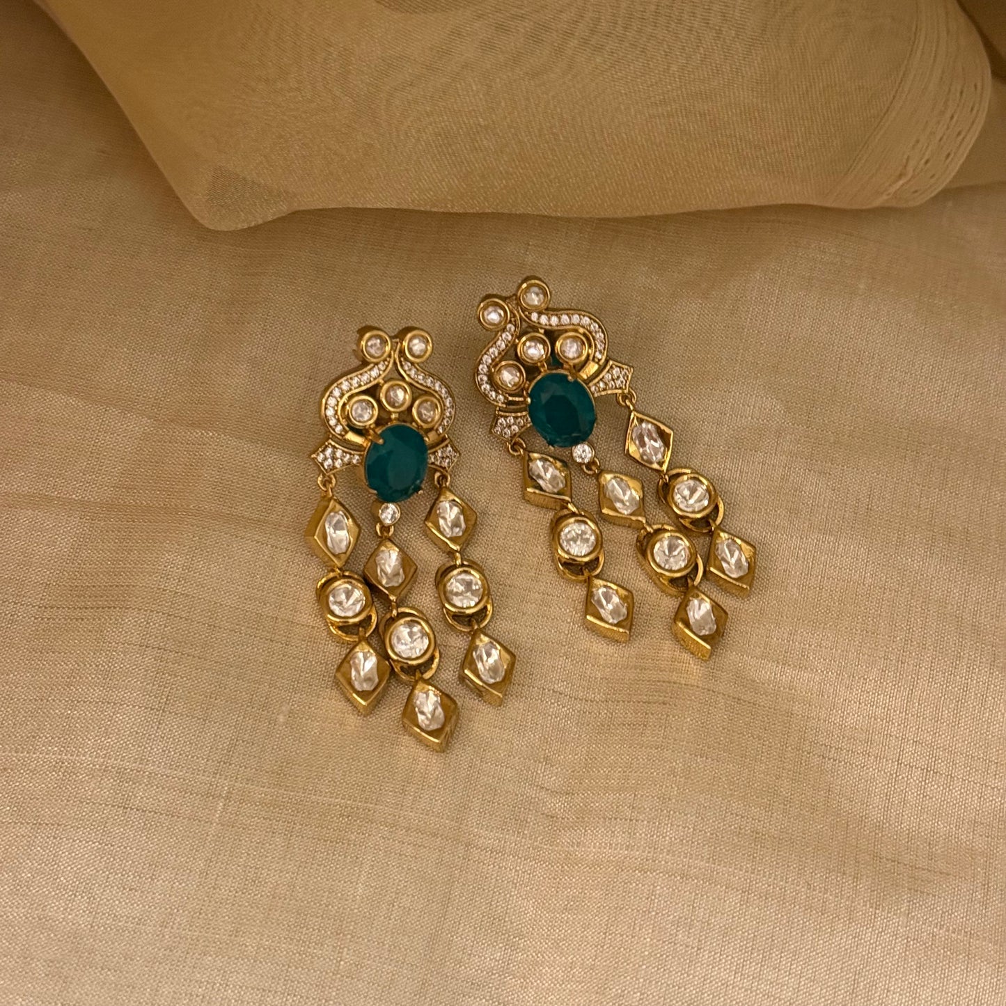 Zariya Layered Necklace Set