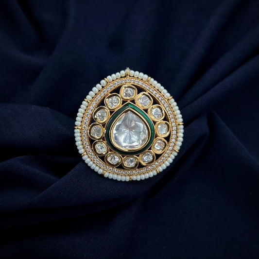 Aakar Kundan Ring