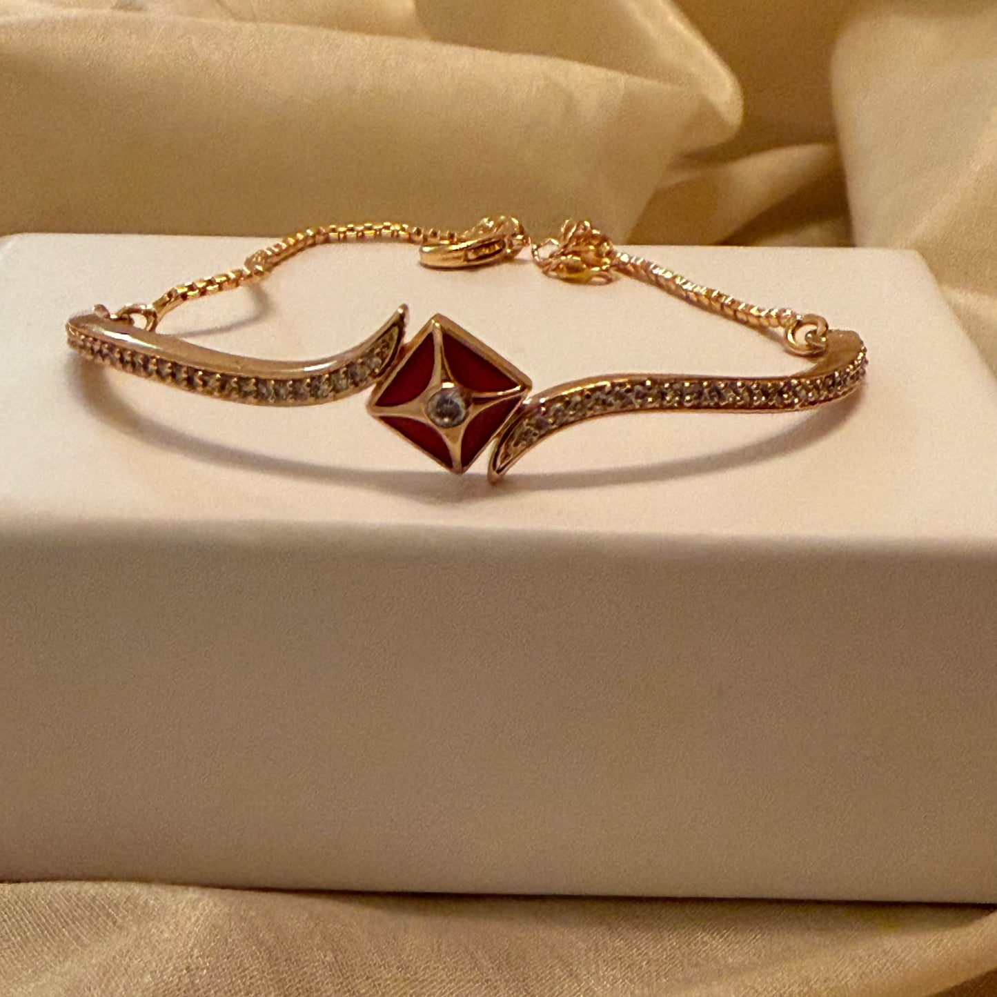 Elysian Gold Diamond Bracelet