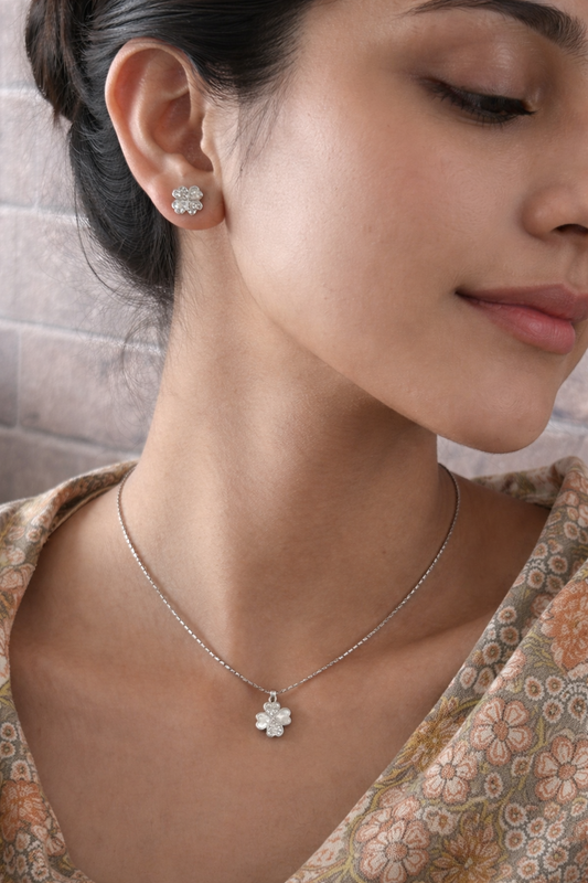 Ivory Leaf Pendant Set