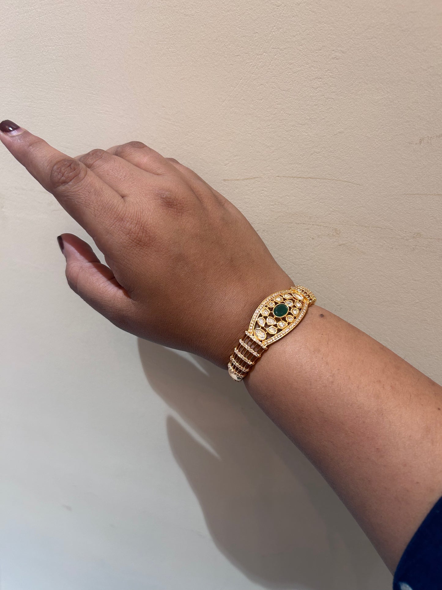 DivyaJaali Luxe Kada