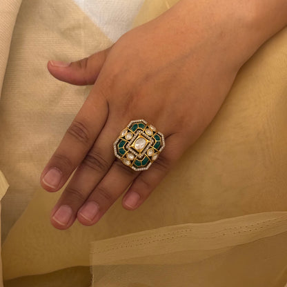 Octa Elegance Finger Ring