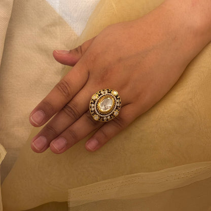 Timeless Oval Polki Ring
