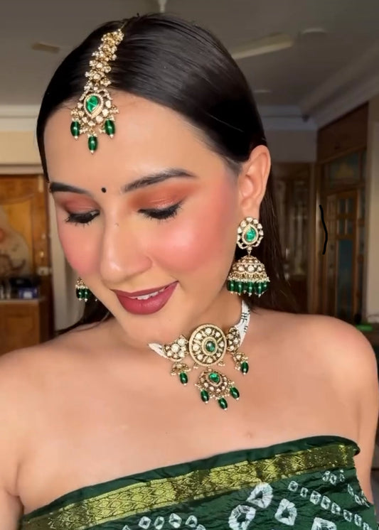 Aavya Pearl Choker Set