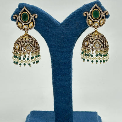 Shubhra Jhumkas