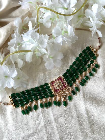 Anvika Choker Set