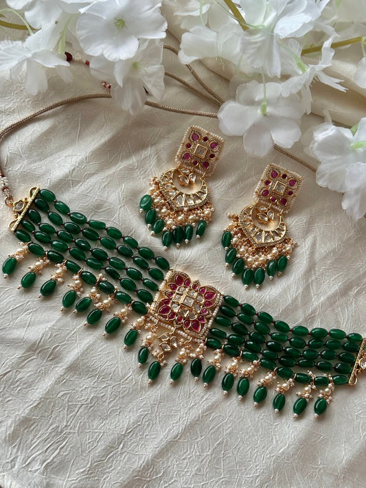 Anvika Choker Set