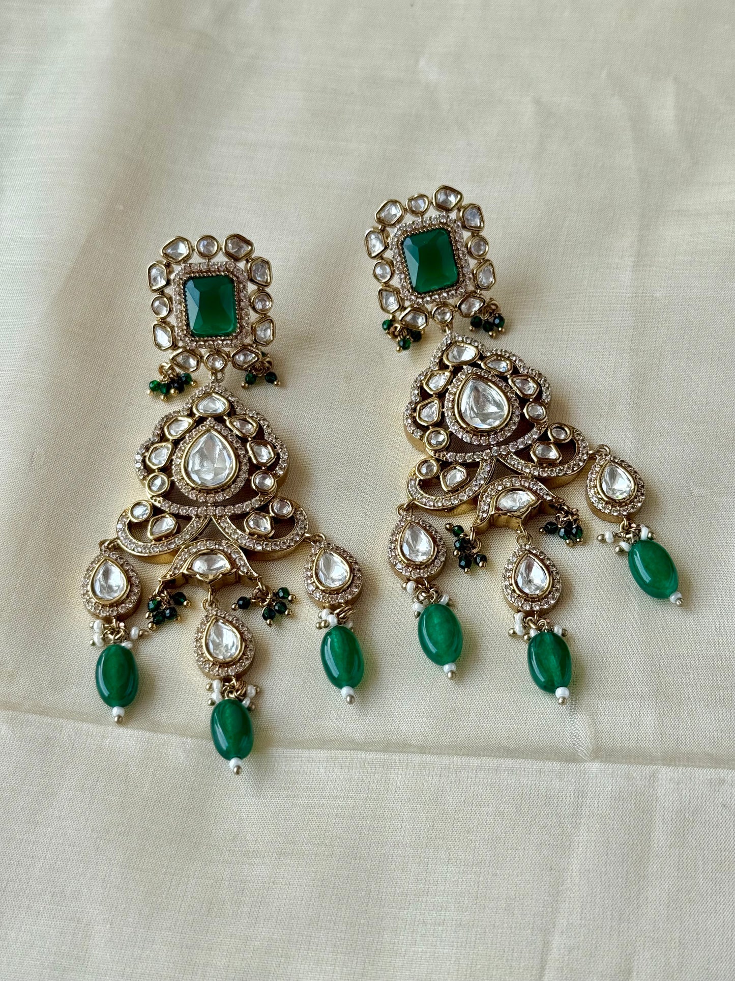 Naaz Emerald Choker set