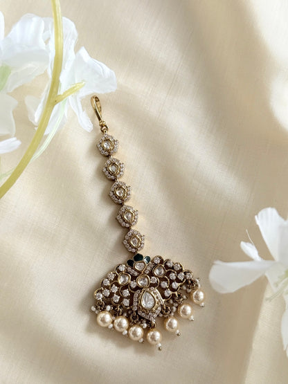 Ishya Antique Style Maangtika