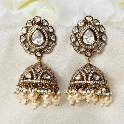 Malvika Nritya Jhumka