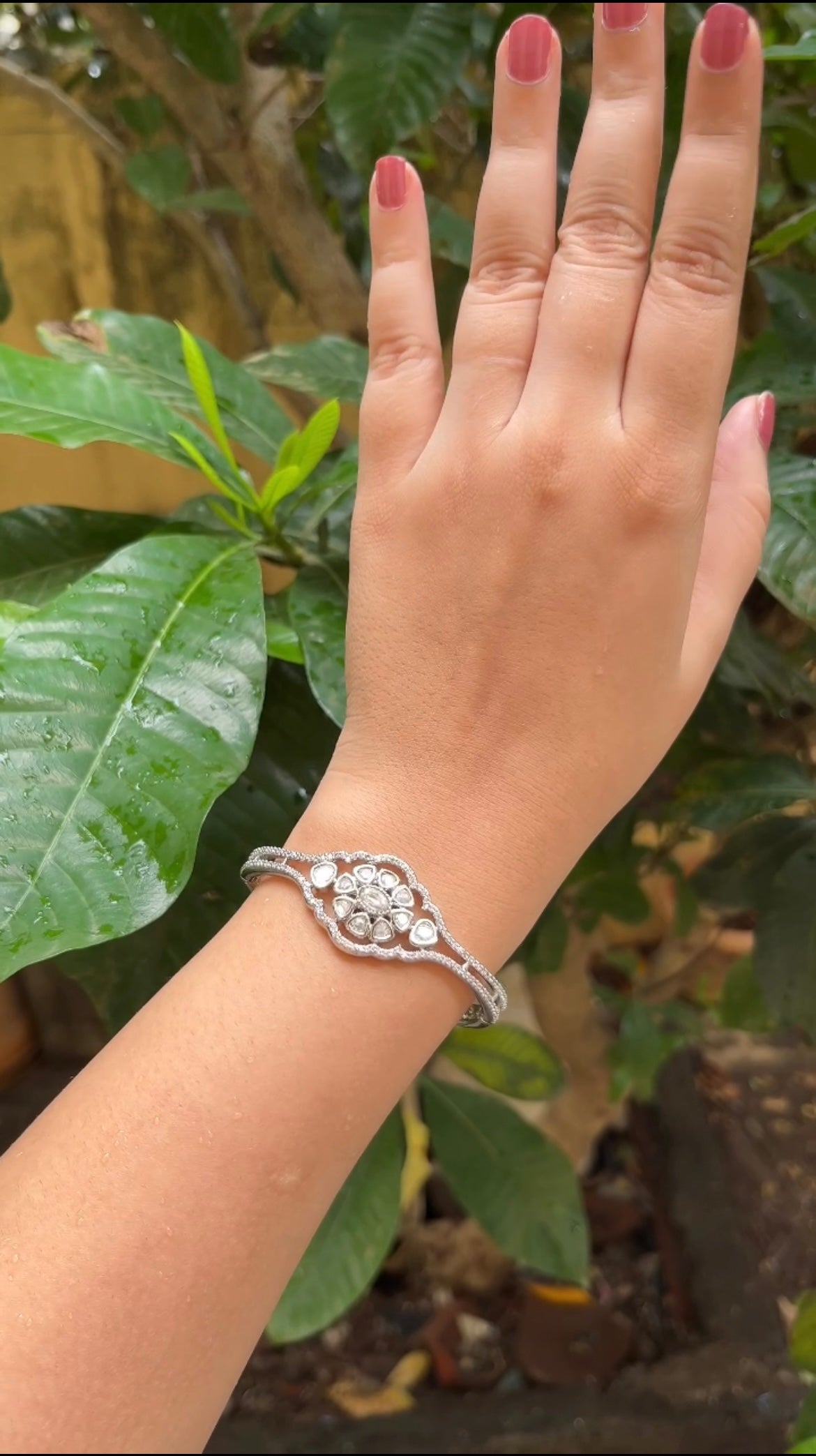 Fleur Silver Mist Kada