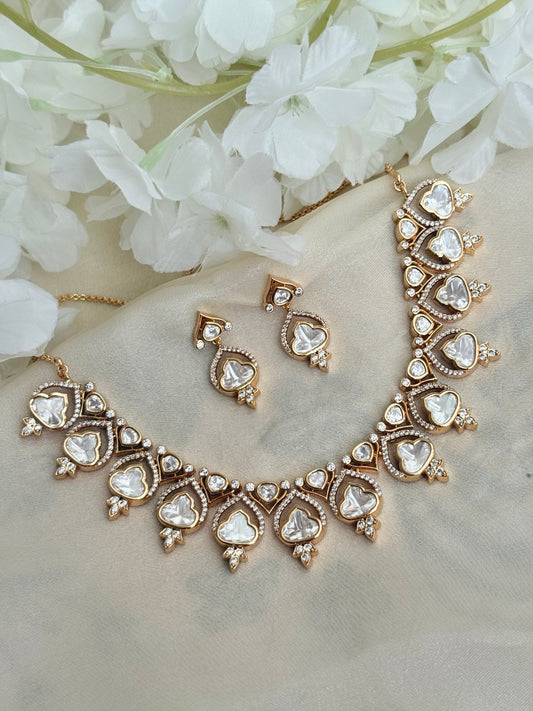 Naisha Necklace Set
