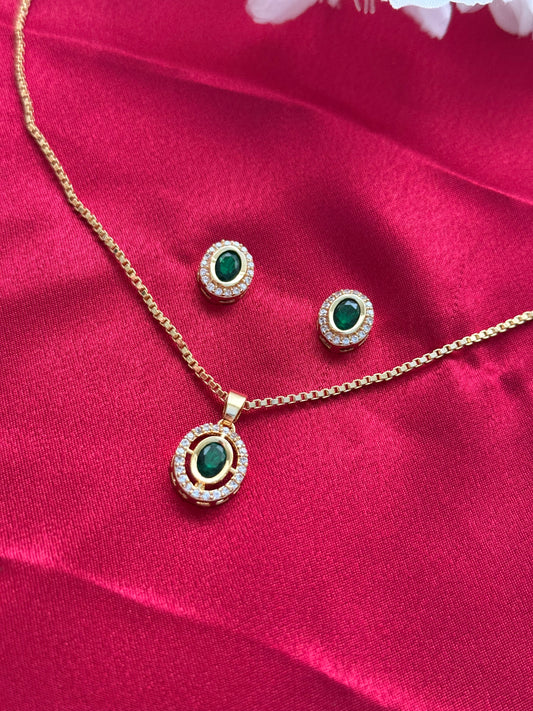 Suhana Pendant Set