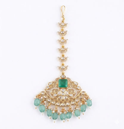 Doublet Styled Kundan Mang Tikka