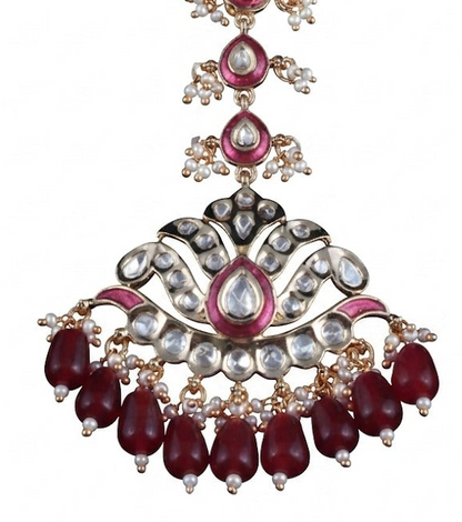 Vruksh Styled Meena Kundan Mang Tikka