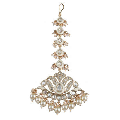 Vruksh Styled Meena Kundan Mang Tikka