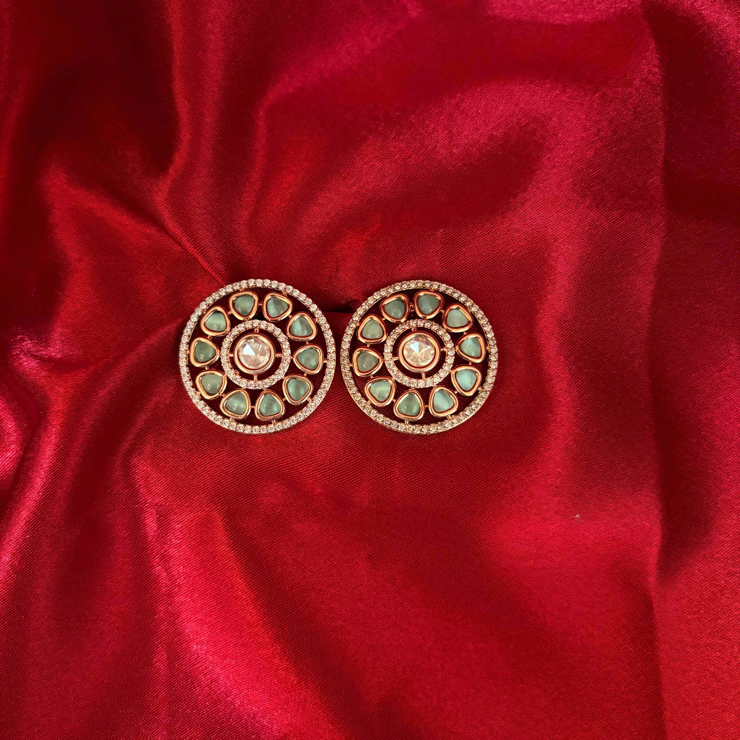 Noor-E-Kundan Stud Earrings