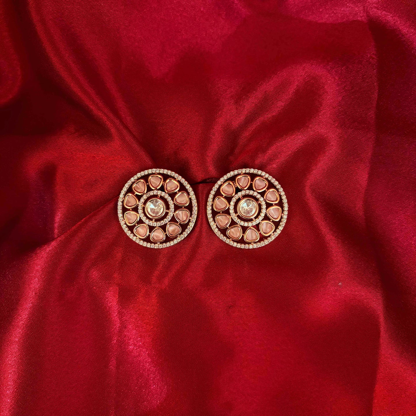 Noor-E-Kundan Stud Earrings