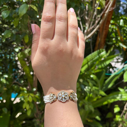 Flower Bandhai Bracelet
