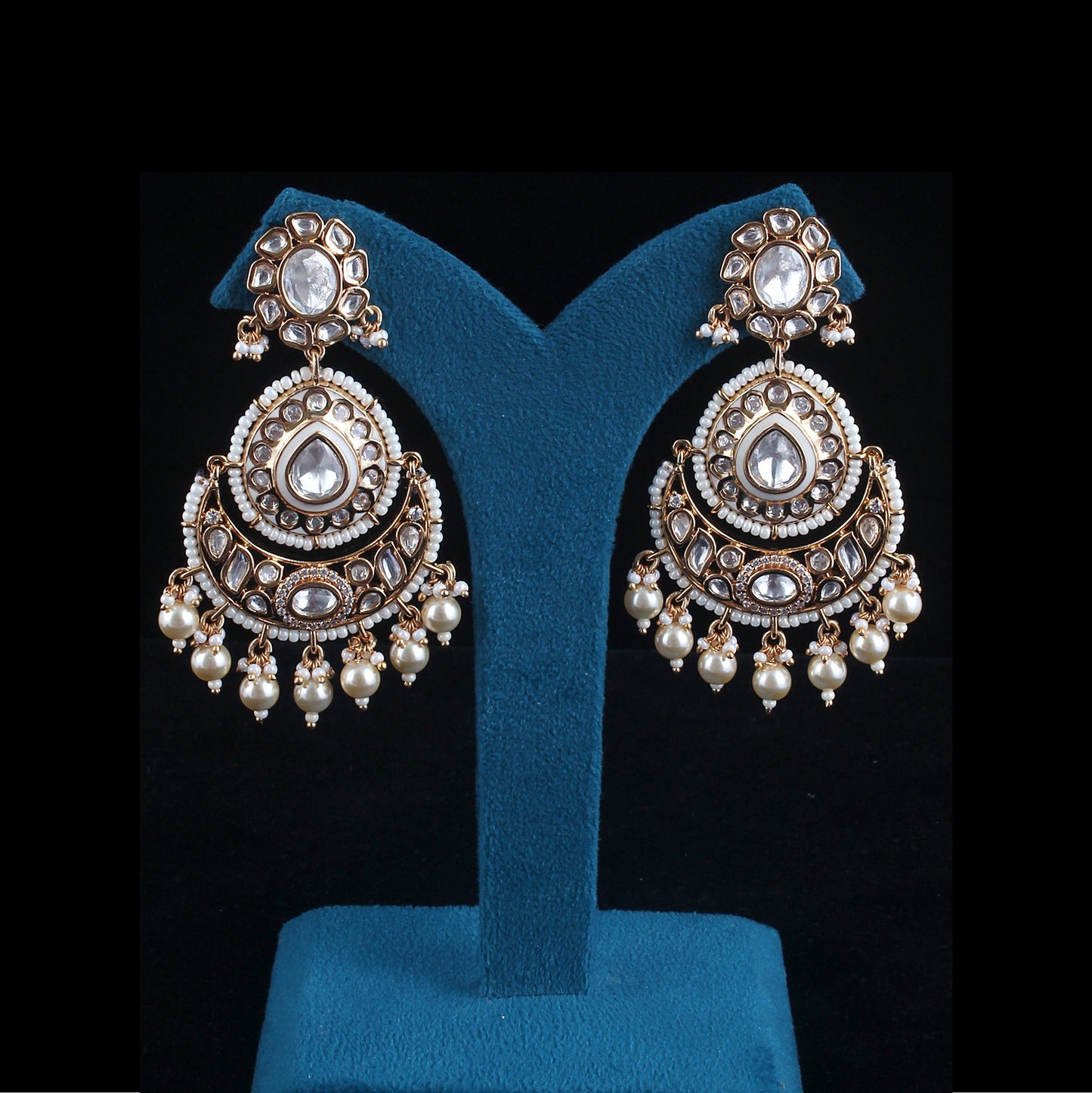 Vriddhi Chandbali Earrings