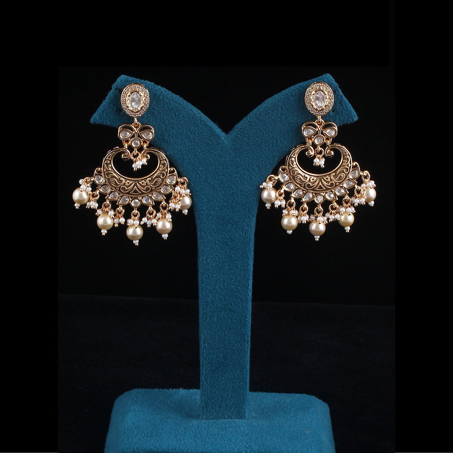 Jharoka Chandbali Earrings