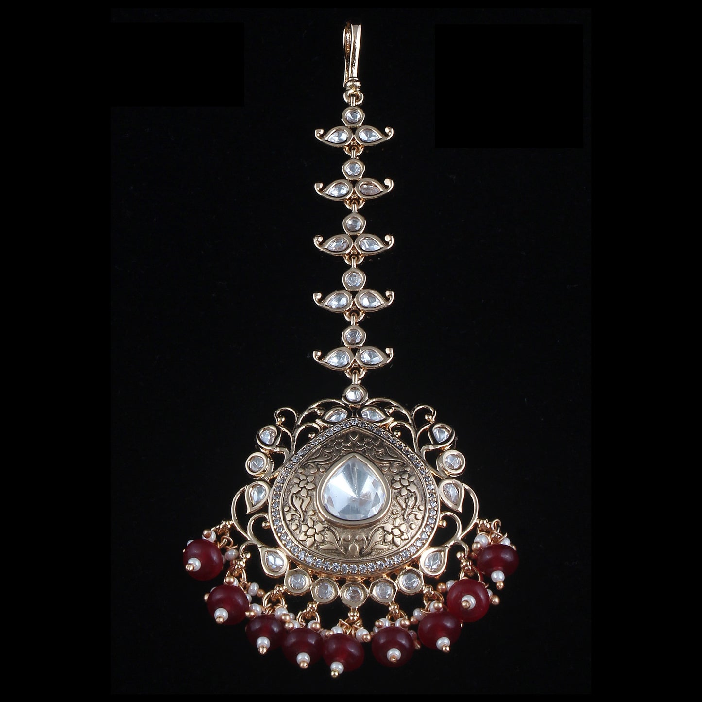 Antique Styled Kundan Mang Tikka